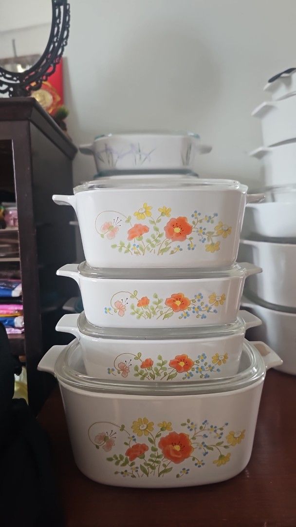 CorningWare Casserole Dishes with Lids - Various Patterns504813770548848641