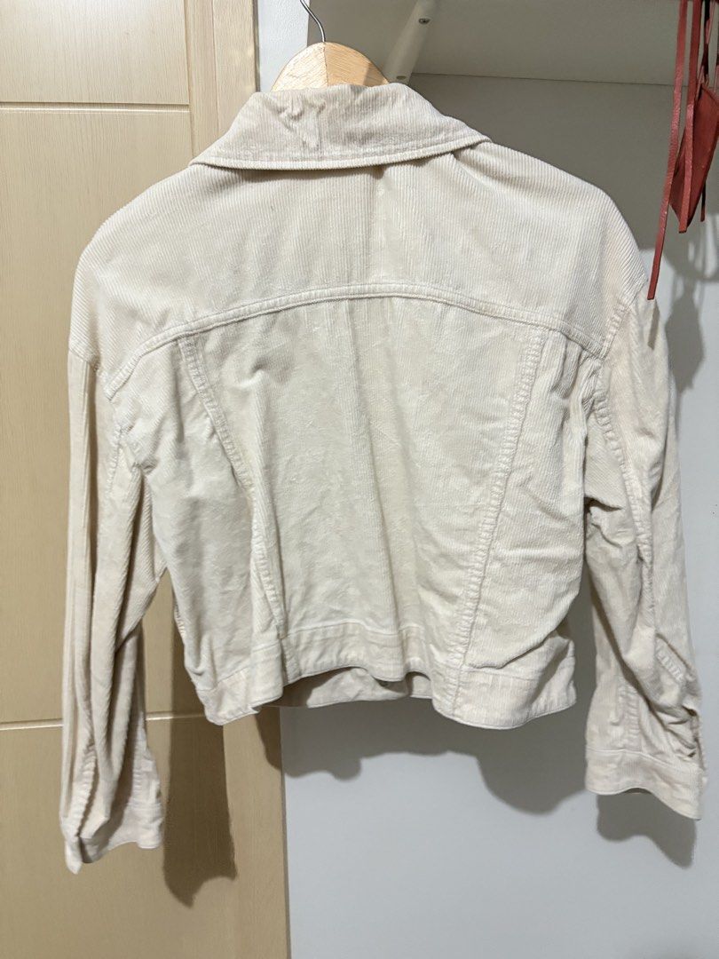 Cream Corduroy Cropped Jacket (Category: Coats, Jackets and Outerwear) located in Manila. Submitted by scorpiomoon00 (Listing ID 1448607950, Image 2). Description: .