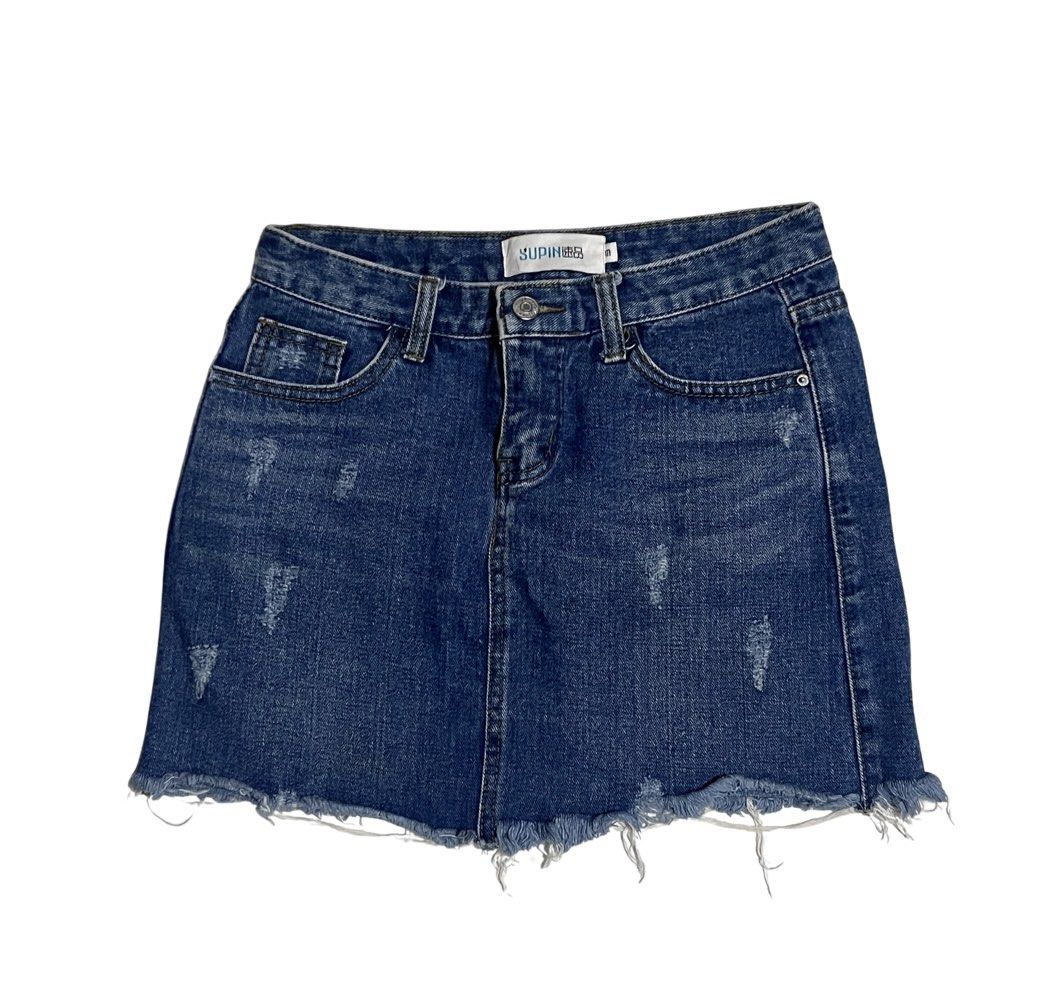 Dark Denim Skirt (Category: Skirts) located in Iriga City. Submitted by _prelovedbymaris (Listing ID 1448660744, Image 1). Description: - Waist: 30 inches - Length: 13 inches .