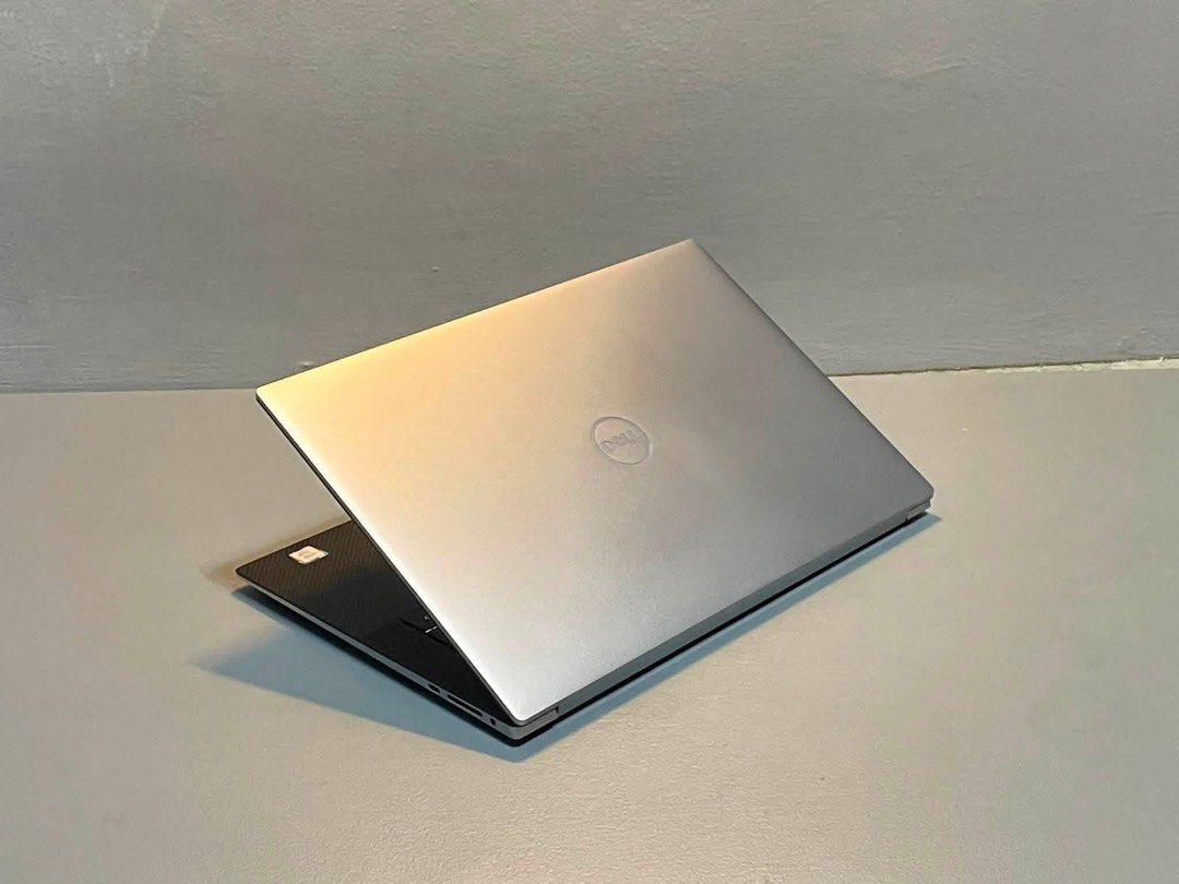 Dell Precision 5550 (Category: Laptops & Notebooks) located in San Juan City. Submitted by pindulls1609384 (Listing ID 1448682696, Image 2). Description: - My price 35,000 - Original price 111,000 - Dell Precision 5550 - Intel Xeon W-10855M CPU @ 2.80GHz (12 CPUs), - RAM 65GB DDR4 2933mhz - Resolution (1920 x 1200) IPS - SSD 512GB Storage - Graphics Nvidia Quadro T1000 4GB Vram - Display 15 inch Slim type - Backlight Keyboard - Fingerprint - Orig