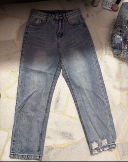 (Category: ) located in . Submitted by cheapdeals_x (Listing ID 1448646912, Image 1). Description: .