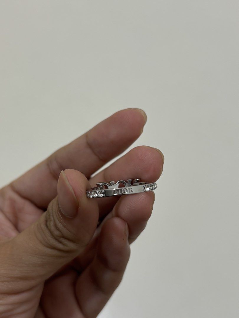 Dior evolution ring size 7 (Category: Luxury Accessories) located in Dagupan City. Submitted by raregrail.co (Listing ID 1448621147, Image 3). Description: .