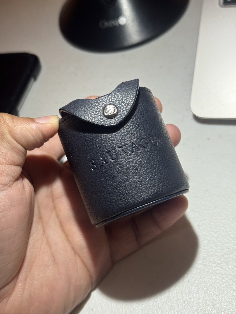 Dior Sauvage Leather Pouch for Elixir 60ML (Category: Luxury Bags & Wallets) located in Carmona. Submitted by alabgolden (Listing ID 1448592667, Image 1). Description: Christian Dior Leather Pouch for Sauvage Elixir 60ml In good condition P1,200 📍 Quezon City.
