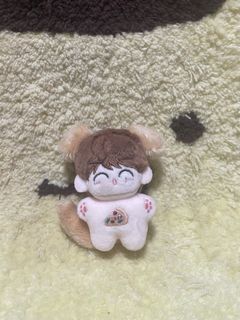 Domundi DMD GEN 3 FANMEET IN BKK RANDOM DOLL KEYCHAIN, Toys