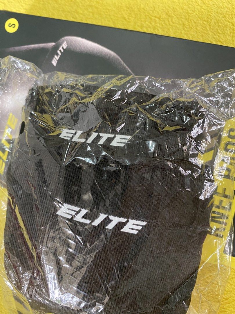 Elite Knee Pads (Category: Other Sports Equipment and Supplies) located in Quezon City. Submitted by madame_royale (Listing ID 1448527525, Image 2). Description: .