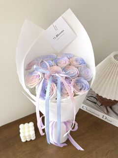 (Category: ) located in . Submitted by thebotaniquefloristsg (Listing ID 1448542490, Image 1). Description: .