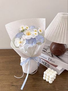 (Category: ) located in . Submitted by thebotaniquefloristsg (Listing ID 1448543192, Image 1). Description: .