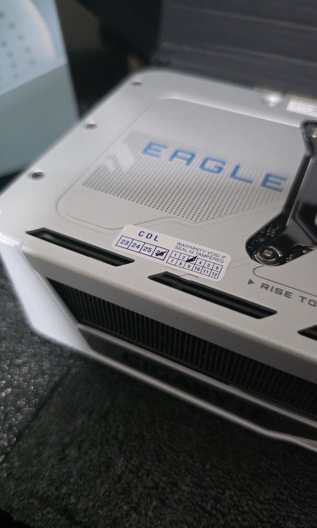 Gigabyte RTX5070 Eagle OC Ice SFF 12GB504308670367672322