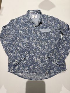 (Category: ) located in . Submitted by closetsale28 (Listing ID 1448515717, Image 1). Description: .