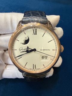 （分類：）位於 。 由 iplaywatch26420 提交（商品編號 1340156736，圖片 1）。簡介： 。