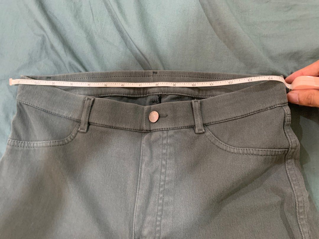 Green Jeans (Category: Other Bottoms) located in Binan City. Submitted by bentenison (Listing ID 1448566668, Image 3). Description: - Green trousers - Straight leg fit - Button closure waistband - Perfect for casual wear - Measurements available in photos.