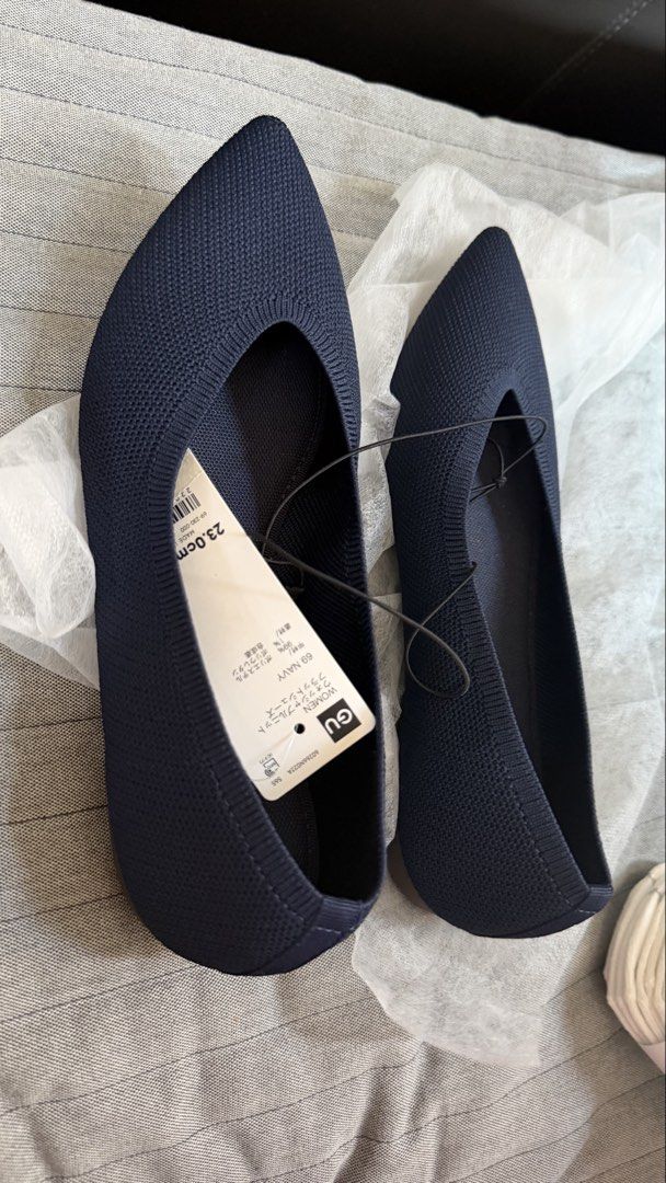 GU 23 (Category: Flats & Sandals) located in Dasmarinas. Submitted by preloved_brandedbackup (Listing ID 1448486711, Image 2). Description: New Fr japan.