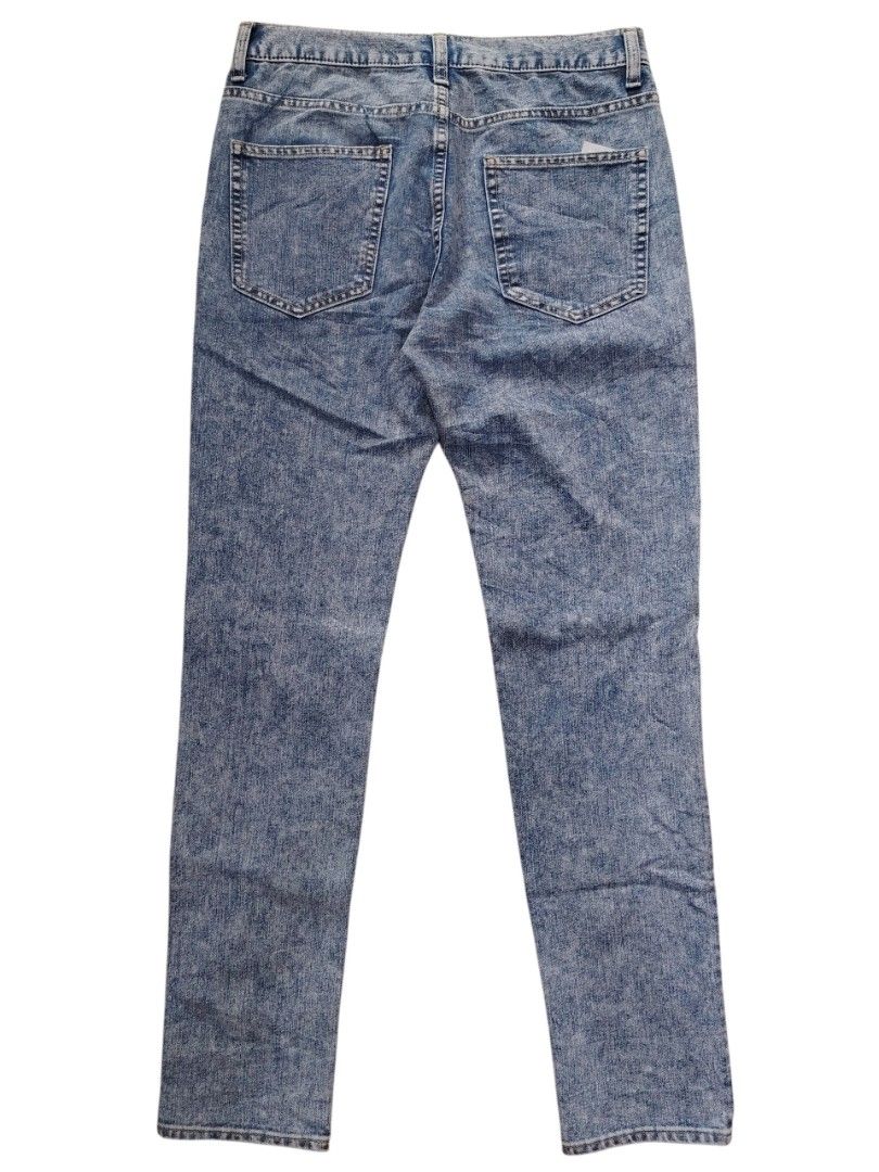 GU Acid Wash Straight Leg Jeans (Category: Jeans) located in Hutan Melintang. Submitted by kimvintage (Listing ID 1448521041, Image 2). Description: GU Acid Wash Straight Leg Jeans size 29 lenght 38 Good condition,zipper fly,inner pocket,Acid wash. Price=Rm58 dfod.