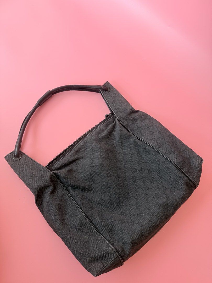 Gucci hobo gg 💯 Authentic (Category: Luxury Bags & Wallets) located in Manila. Submitted by _prettyquick (Listing ID 1448489593, Image 1). Description: preowned pls manage your expectations 100% authentic Follow us on instagram for more items @_prettyquick.