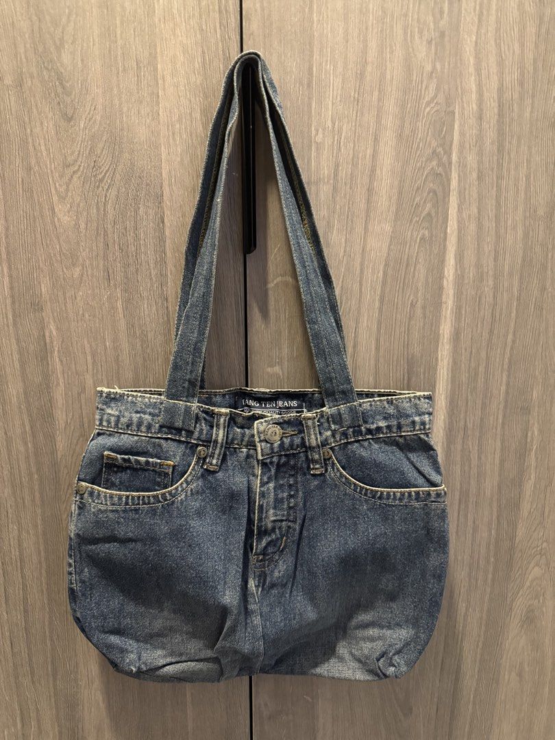Hang Ten Jeans Denim Tote Bag (Category: Tote Bags) located in Taguig. Submitted by kittychum (Listing ID 1448670847, Image 1). Description: .