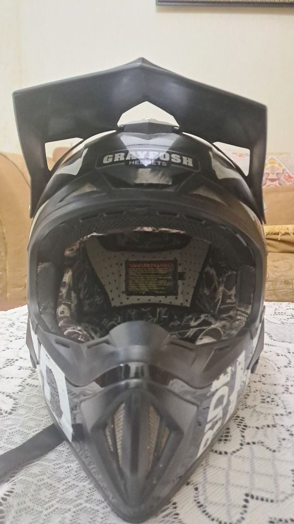 Helm Trail (Kategori: Aksesoris Mobil) berada di Jakarta Barat. Dikirim oleh sripurna08 (ID iklan 1448527908, Gambar 1). Deskripsi: Merk grayfosh, warnahitam, kondisi 95%.