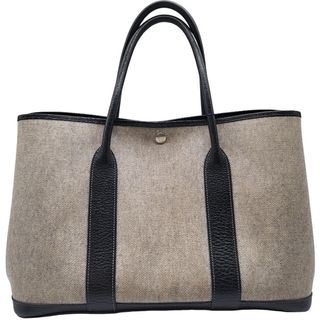 由 gc-luxury (刊登 ID 1448519744，圖片 1) 提交，位於 的 (類別：)，說明：。
