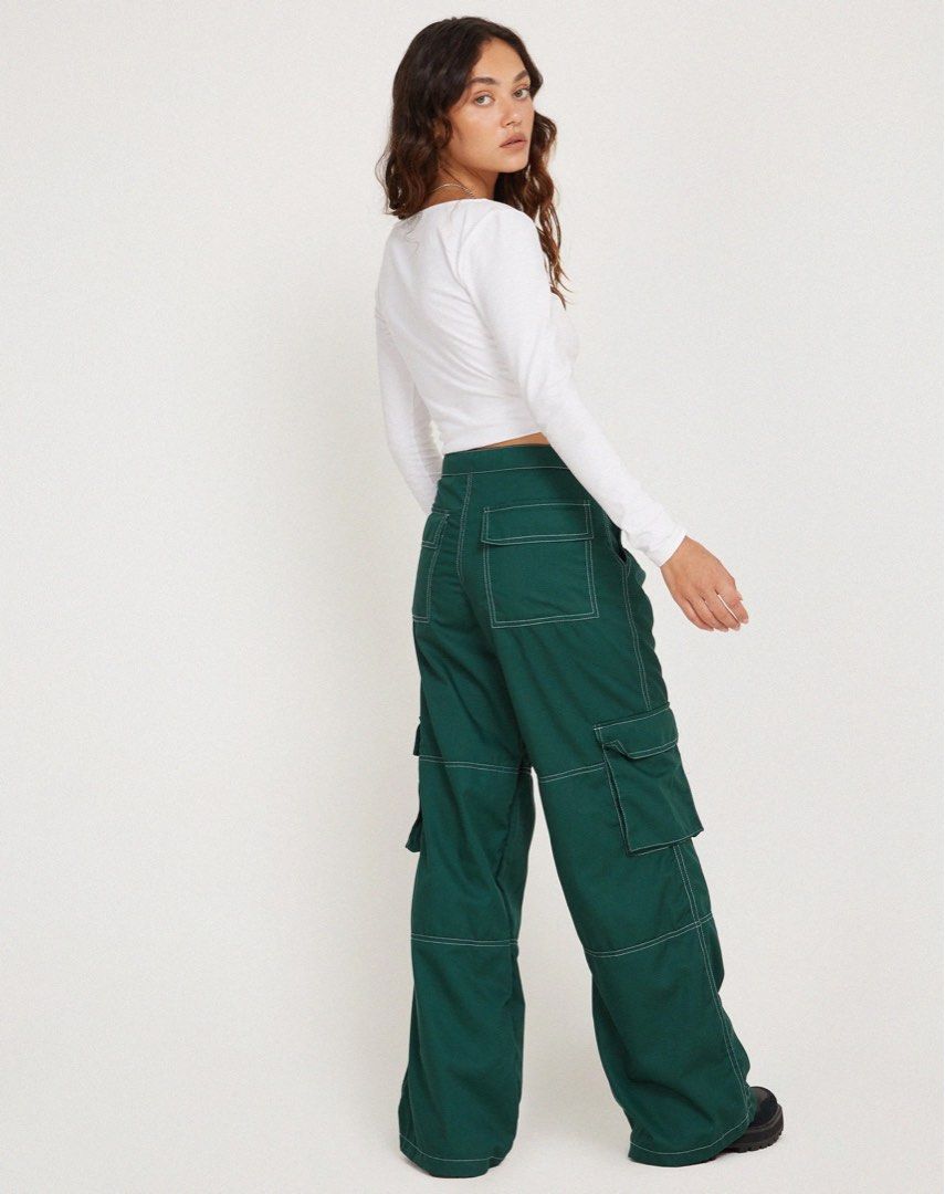 H&M Dark Green Contrast Stitch Cargo Jeans (Category: Other Bottoms) located in Quezon City. Submitted by hey.rhiptide (Listing ID 1444935375, Image 1). Description: pic is a similar style & fit open to haggling ! wide leg fit + white contrast stitch.