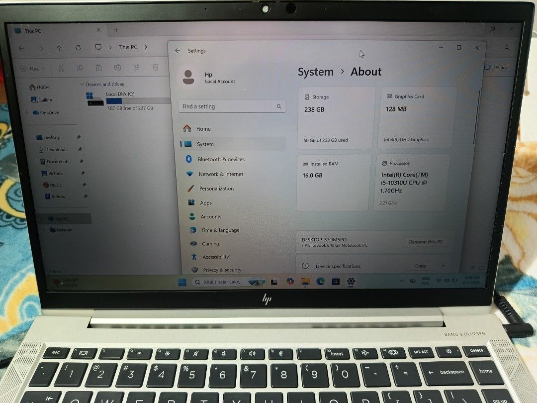 HP EliteBook  Laptop - Intel Core i5504725063515525122