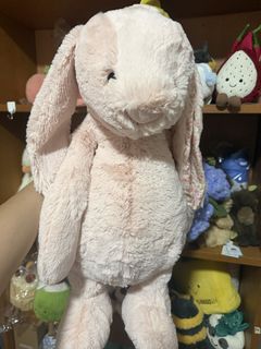 (Category: ) located in . Submitted by pasarbuysg (Listing ID 1448641423, Image 1). Description: .