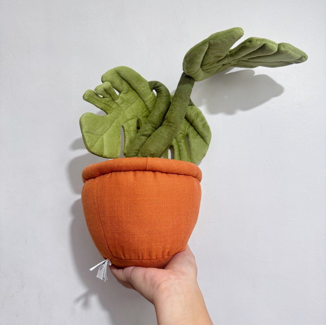 Jellycat Amuseable Monstera Plant Plush (Category: Plushies & Soft Toys) located in Manila. Submitted by ashyyel_ (Listing ID 1448650107, Image 3). Description: authenticity not guaranteed po - as is.