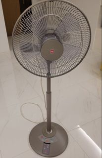 (Category: ) located in . Submitted by dharaa7508 (Listing ID 1448600876, Image 1). Description: .