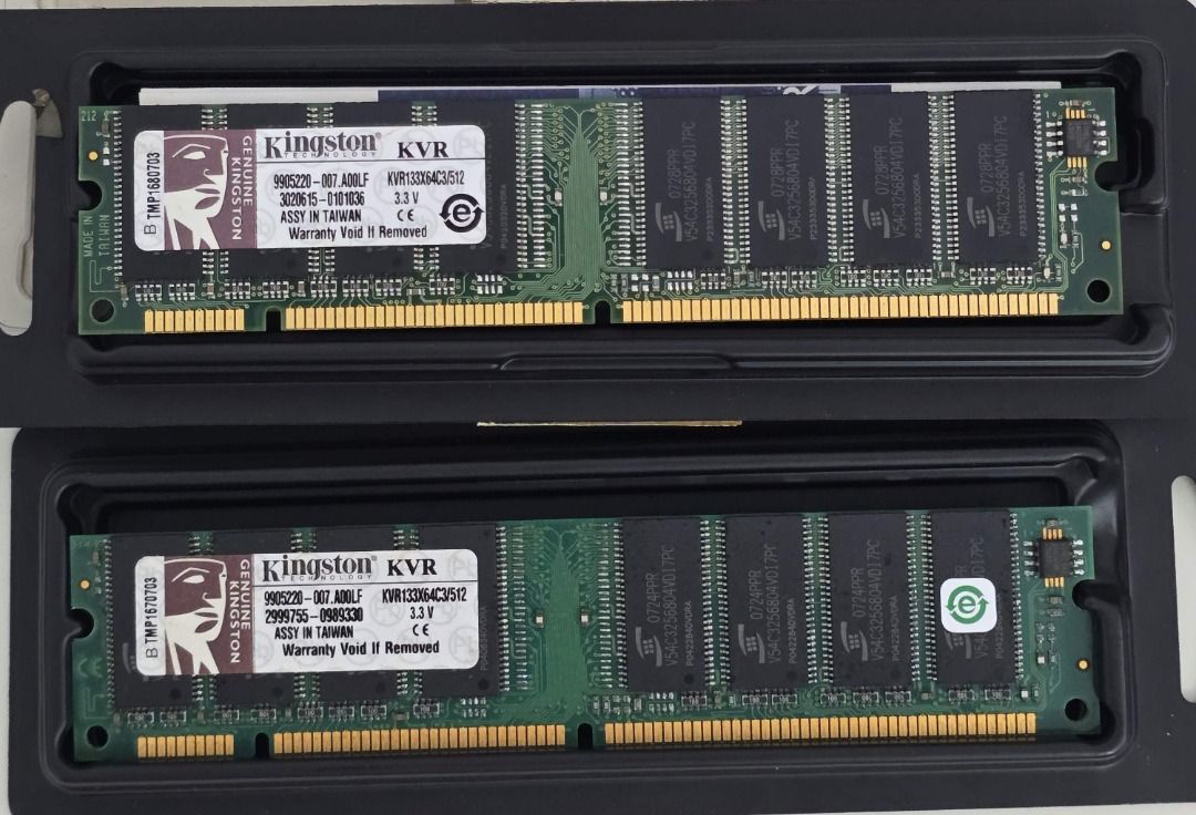 Kingston KVR133X64C3/512 RAM Modules (2x)504605587129640961
