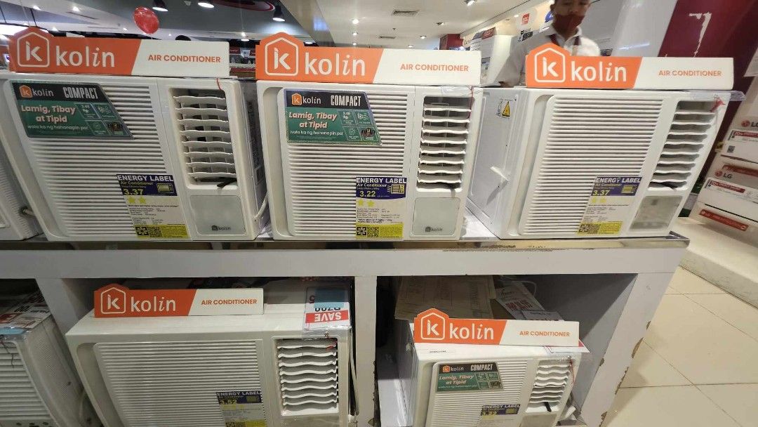 KOLIN WINDOW TYPE AIRCON (NON INVERTER AND INVERTER TYPE) (Category: Air Conditioning and Heating) located in Manila. Submitted by chuck_claros (Listing ID 1448675136, Image 1). Description: KOLIN WINDOW TYPE AIRCON INVERTER TYPE AND NON INVERTER (MANUAL AND WITH REMOTE) ☑️BRAND NEW FACTORY SEALED UNIT WITH OFFICIAL SALES INVOICE AND WARRANTY ◽(MANUAL 🔹NON INVERTER) .6 hp - KA 60MEMC32 - 8,990 .8 hp - KAM 75CMC32 - 11,990 1 hp - KAM 95CMC32 - 13