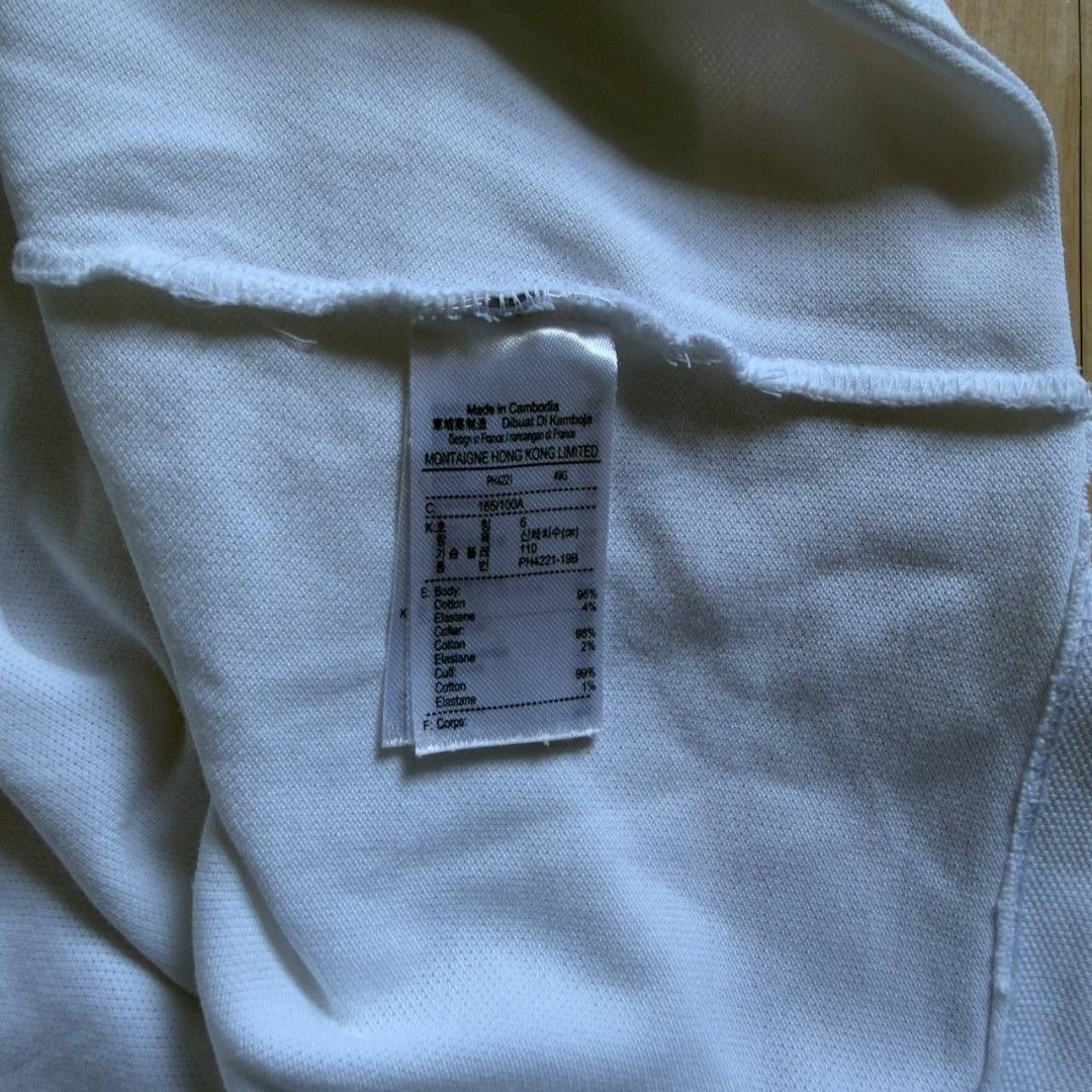 LACOSTE POLO SHIRT (Category: Activewear) located in Manila. Submitted by thriftmobbb (Listing ID 1448677827, Image 3). Description: 21x28 NO ISSUE COLOR RATE 9.8/10.