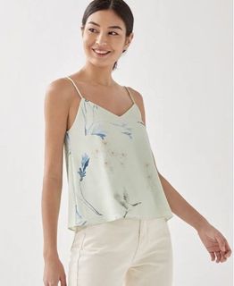(Category: ) located in . Submitted by shopxlet (Listing ID 1448637528, Image 1). Description: .