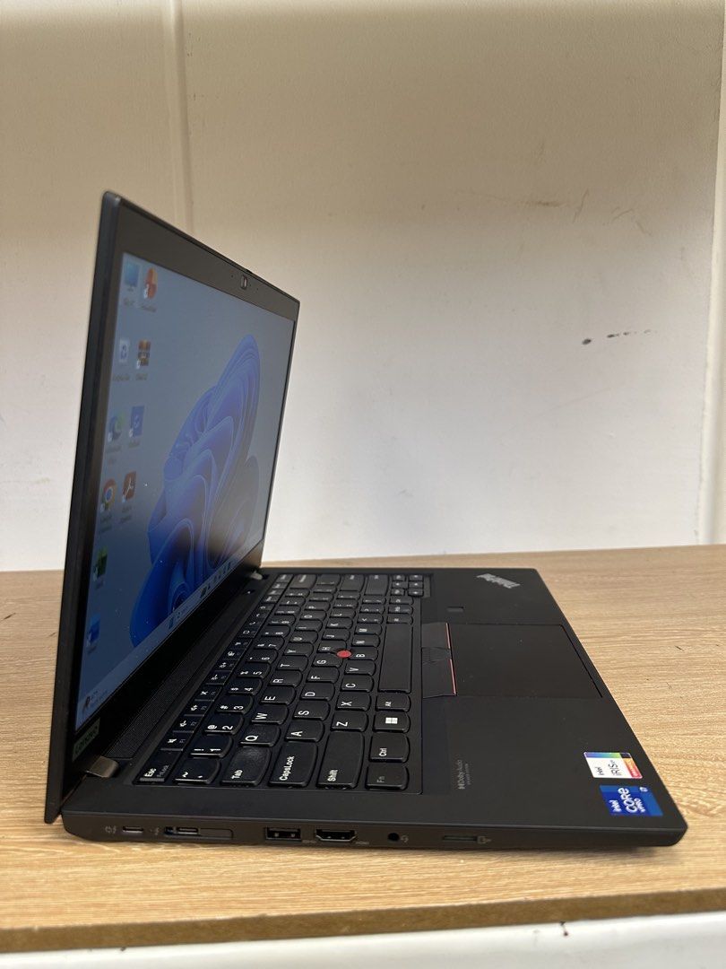 Lenovo ThinkPad T14 Gen 2 Intel Core i7 -11Gen Laptop