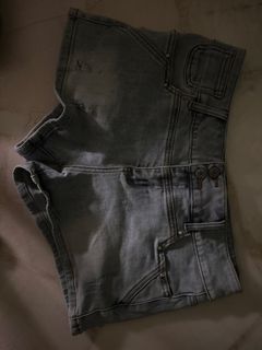(Category: ) located in . Submitted by bombapreloves (Listing ID 1448518377, Image 1). Description: .