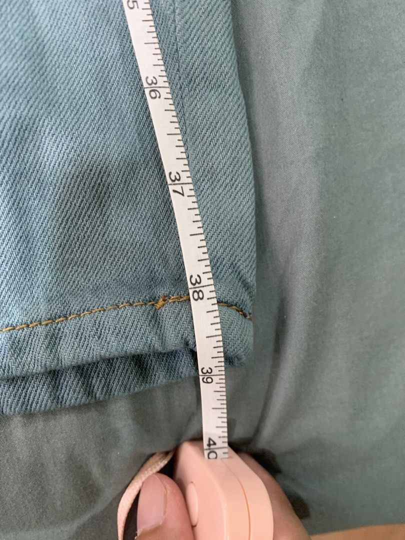 Light Wash Wide Leg Denim Jeans (Category: Jeans) located in Binan City. Submitted by bentenison (Listing ID 1448566148, Image 3). Description: - Light wash denim jeans - Trendy wide leg cut - Secure button and zip closure - Convenient front and back pockets (4 total) - Measurements: Waist approx. 28 inches, Outseam approx. 30 inches - Ideal for everyday casual wear.