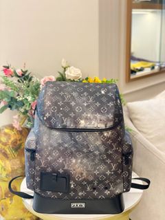 (Category: ) located in . Submitted by watchluxury888 (Listing ID 1448577639, Image 1). Description: .