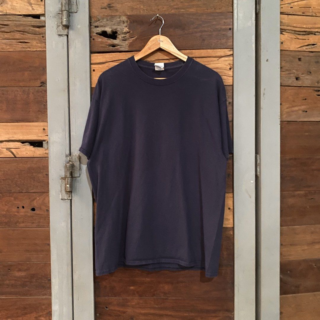 Liquid Blue Trademark " Shut up n Ride" (Category: Tshirts & Polo Shirts ) located in Los Banos. Submitted by rick_06 (Listing ID 1448682708, Image 2). Description: - Navy blue Port & Company graphic tee - Features a striking skull and motorcycle design on the back - Plain navy front - Made from 100% comfortable cotton - Ideal for everyday casual wear.