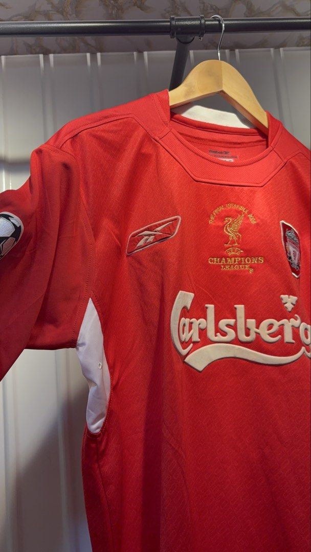 Liverpool Football Jersey (Category: Tshirts & Polo Shirts ) located in Butuan. Submitted by ragscurations (Listing ID 1448641391, Image 2). Description: Good condition See pic for the issue Color rate 9.4 23x29.
