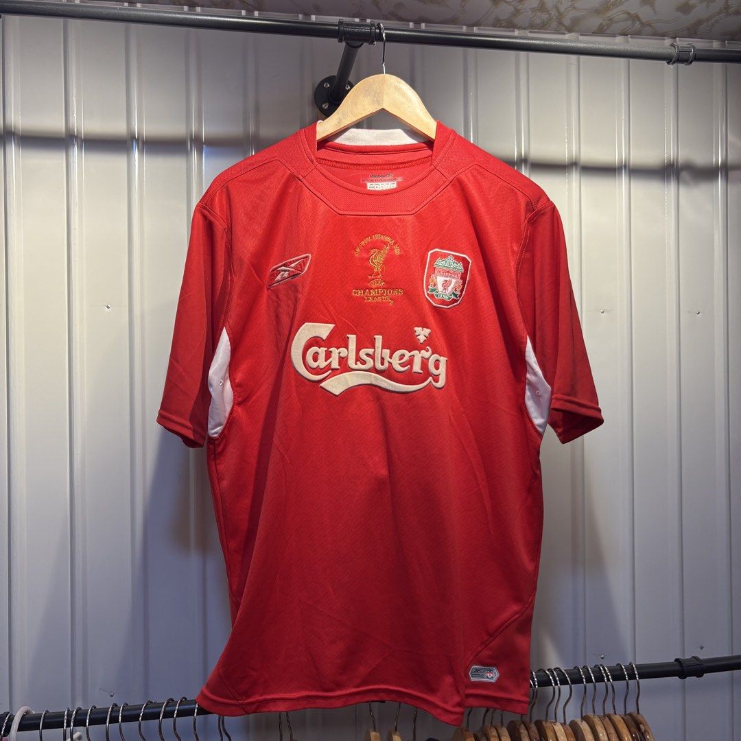 Liverpool Football Jersey (Category: Tshirts & Polo Shirts ) located in Butuan. Submitted by ragscurations (Listing ID 1448641391, Image 1). Description: Good condition See pic for the issue Color rate 9.4 23x29.