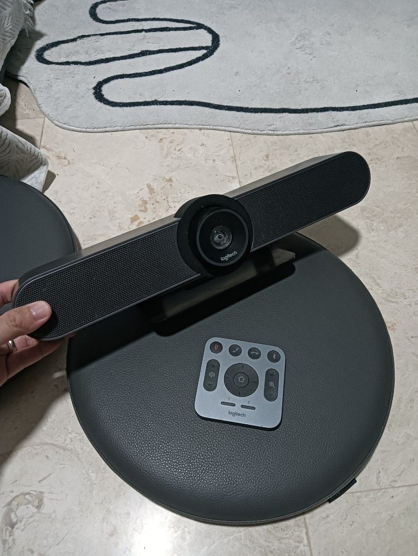 Logitech Meetup 4K conference camera505129501889013760