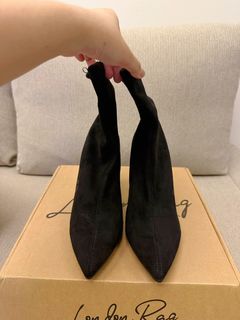 (Category: ) located in . Submitted by fashion.empire (Listing ID 1448653743, Image 1). Description: .