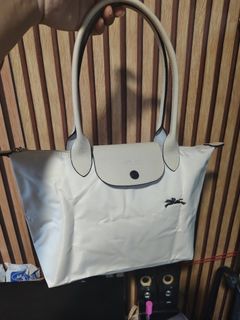 (Category: ) located in . Submitted by yourbagsshop (Listing ID 1448592830, Image 1). Description: .