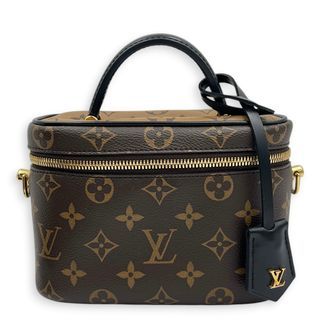 (Category: ) located in . Submitted by carousellluxury (Listing ID 1442827387, Image 1). Description: .