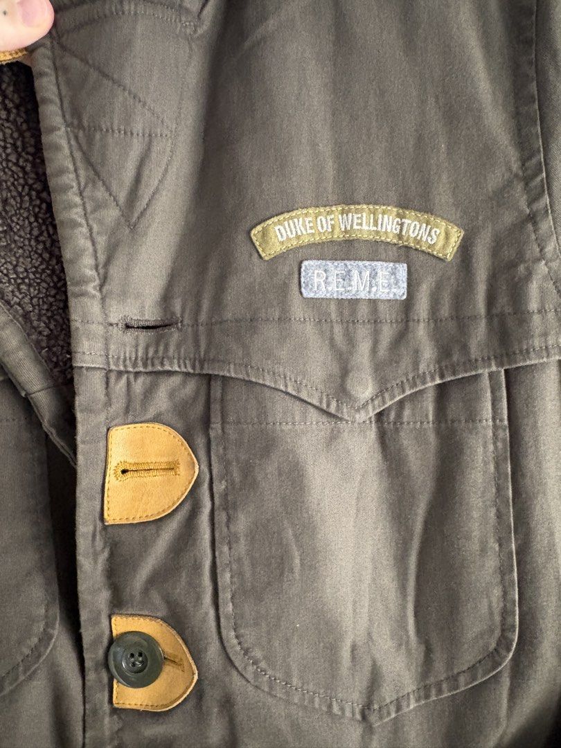 LUKER by NEIGHBORHOOD Jacket Large Olive Green (Category: Coats, Jackets and Outerwear) located in Taguig. Submitted by trashpalace_ (Listing ID 1448574359, Image 3). Description: - Olive green jacket from LUKER by NEIGHBORHOOD - Size: Large - Sherpa-lined collar still in good condition - Quilted interior lining - no damages, purchased in Japan .