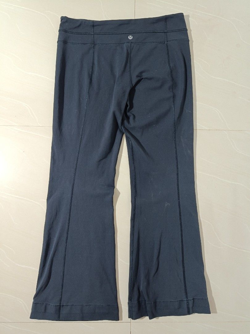 Lululemon Flared Leggings Women (Category: Other Bottoms) located in Manila. Submitted by goodsrags (Listing ID 1448681544, Image 3). Description: 16W/37L What you see is what you get.
