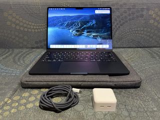 (Category: ) located in . Submitted by navigadgetsbuyandsell (Listing ID 1448550856, Image 1). Description: .