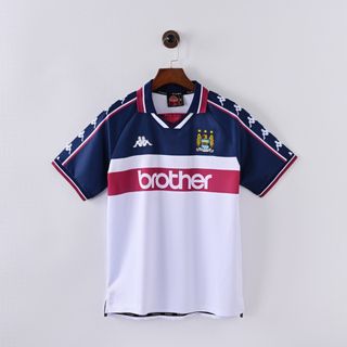 (Category: ) located in . Submitted by calcio_sport_jersey (Listing ID 1448650866, Image 1). Description: .