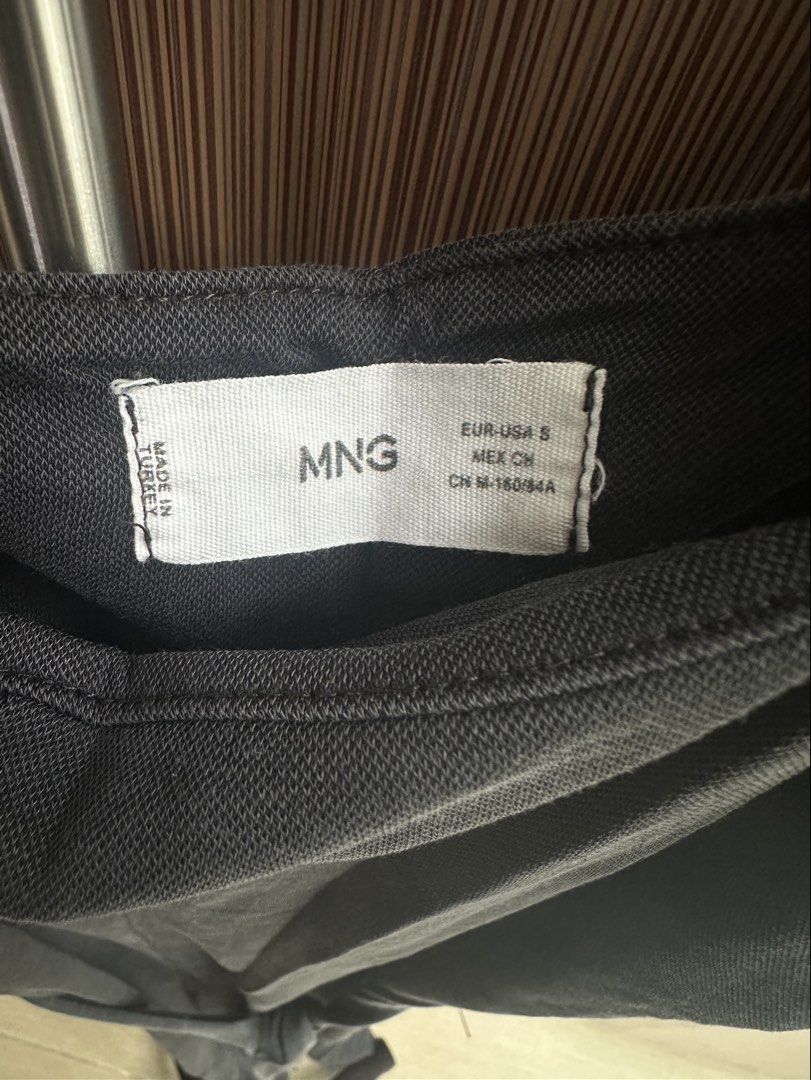 Mango Black Wide Leg Jumpsuit Size S (Category: Jumpsuits) located in Taguig. Submitted by stigmapanda (Listing ID 1448694302, Image 3). Description: - Mango black wide leg jumpsuit - Size S - Adjustable straps - Tie waist - Made in Turkey - Perfect for casual outings or dressing up.