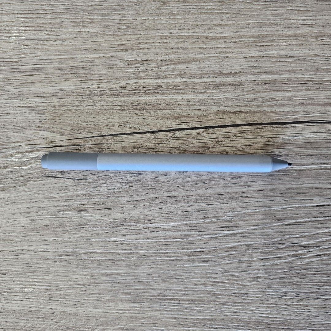 Microsoft Surface Pen with No Clip, Platinum (Compatible with Microsoft Surface Pro 7+ and below) (Like New)