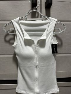 (Category: ) located in . Submitted by shopaholic_secrets21 (Listing ID 1448601729, Image 1). Description: .