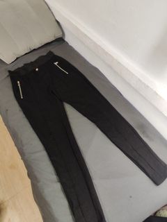 (Category: ) located in . Submitted by mynclothes (Listing ID 1448523671, Image 1). Description: .
