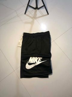(Category: ) located in . Submitted by olthrift (Listing ID 1448646213, Image 1). Description: .